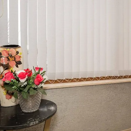 Paradise Sarafovo アパート