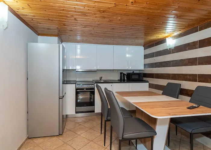 Apartament Paradise Sarafovo *